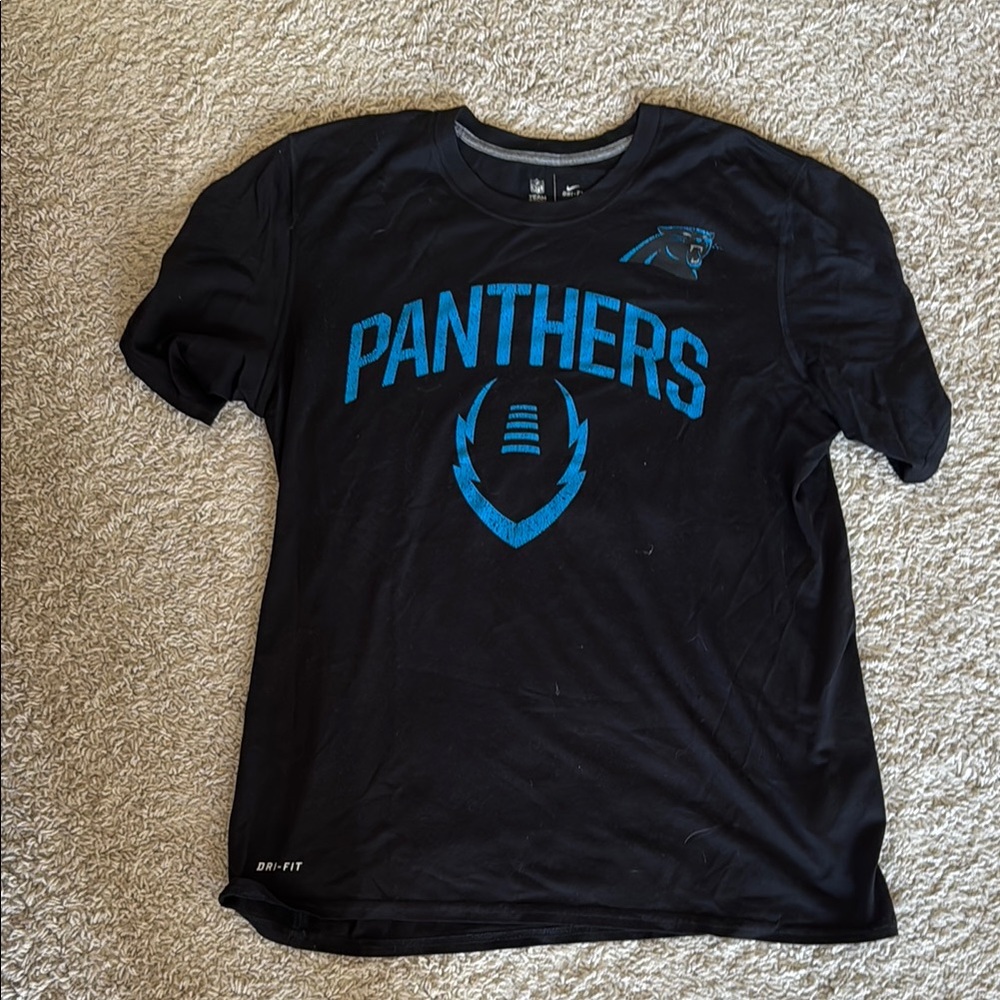 Black Panthers Graphic T-Shirt